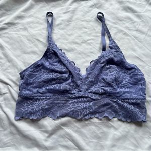 Victoria’s Secret PINK - Light Purple Lace Bralette - Size Medium